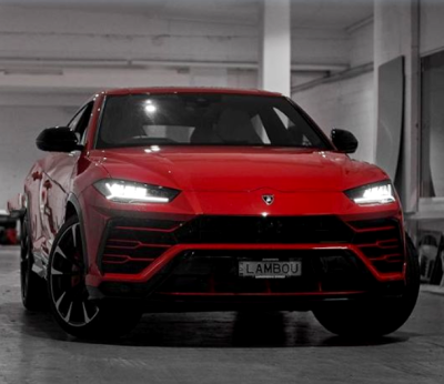 Lamborghini Urus đỏ rực 