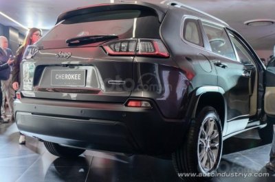 Jeep Cherokee 2019 thay đổi tinh tế