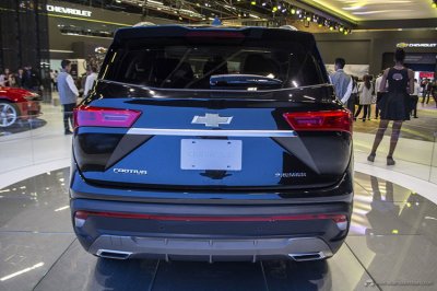 Đuôi xe Chevrolet Captiva 2019