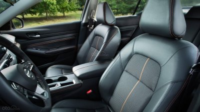 Ưu nhược điểm của xe Nissan Altima 2019 - ảnh 9 Ưu nhược điểm của xe Nissan Altima 2019 - nội thất 2