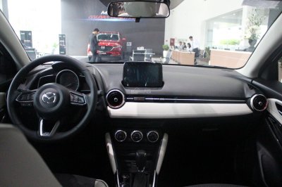 Trường Hải âm thầm tăng giá Mazda 2 và thêm bản mới tại Việt Nam 3 Trường Hải âm thầm tăng giá Mazda 2 và thêm bản mới tại Việt Nam a3