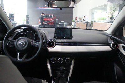 Trường Hải âm thầm tăng giá Mazda 2 và thêm bản mới tại Việt Nam a3