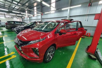 Mitsubishi Xpander có thêm bản màu đỏ về Việt Nam Mitsubishi Xpander có thêm bản màu đỏ về Việt Nam a1
