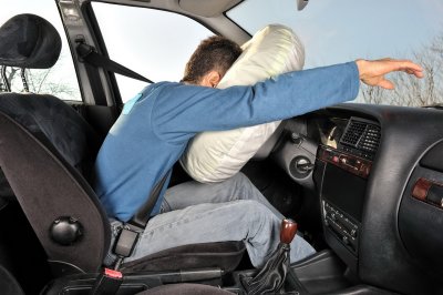 Trả lời 10 câu hỏi liên quan đến túi khí nhiều người đang thắc mắc 5 Trả lời 10 câu hỏi liên quan đến túi khí nhiều người đang thắc mắc5aa