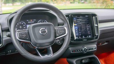 Volvo XC40,