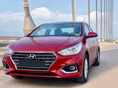 Đánh giá Hyundai Accent 2019 Giá  KM nội ngoại thất