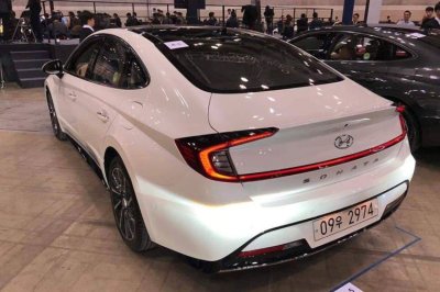 Hyundai Sonata 2020 lộ diện hoàn toàn qua video 2 Hyundai Sonata 2020 lộ diện hoàn toàn qua video a2