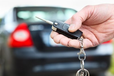 Cẩn thận với những rủi ro khi giao cho nhân viên bán xe làm thủ tục mua trả góp 4 Cẩn thận với những rủi ro khi giao cho nhân viên bán xe làm thủ tục mua trả góp4aa