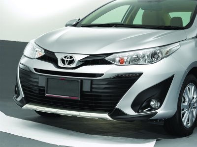 Phụ kiện trang trí chính hãng của Toyota Vios 2019 - Ảnh 1.