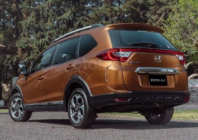Honda BR-V thế hệ hiện tại - ảnh 2 Honda BR-V đuôi xe