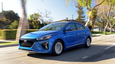Thiên thời địa lợi, ô tô điện sẵn sàng bùng nổ trong năm 2019 Ô tô điện Hyundai Ioniq Electric