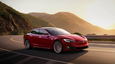 Thiên thời địa lợi, ô tô sẵn sàng bùng nổ trong năm 2019 Ô tô điện Tesla Model S