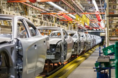 FCA điều chỉnh số lượng xe sản xuất phù hợp nhu cầu thị trường FCA điều chỉnh số lượng xe sản xuất phù hợp nhu cầu thị trường