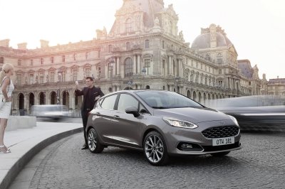 Ford thay đổi cấu trúc kinh doanh tại Nga Ford thay đổi cấu trúc kinh doanh tại Nga
