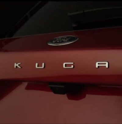 Ford Escape tung teaser hé lộ ngoại thất giống Focus 2 Ford Escape tung teaser hé lộ ngoại thất giống Focus 3