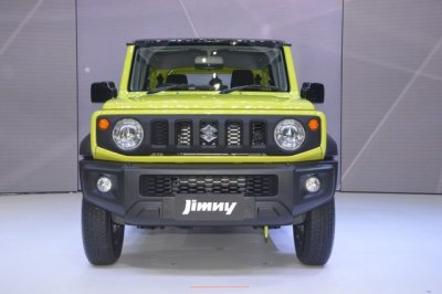 Suzuki Jimny trình làng tại Thái Lan, giá hơn 900 triệu đồng Suzuki Jimny trình làng tại Thái Lan, giá hơn 900 triệu đồng 3