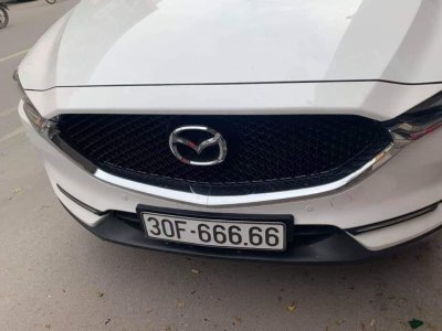 Mazda CX-5 đeo biển ngũ quý 6 siêu chất a1