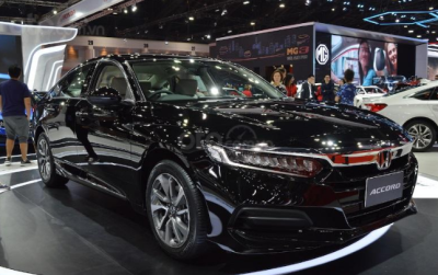 Honda Accord thế hệ thứ 10 vừa ra mắt thị trường Thái, hứa hẹn sớm về Việt Nam 6 Honda Accord thế hệ thứ 10 vừa ra mắt thị trường Thái, hứa hẹn sớm về Việt Nam a6