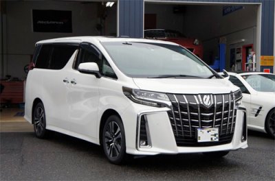 Lexus sắp sản xuất MPV giống Toyota Alphard? 4 Lexus sắp sản xuất MPV giống Toyota Alphard? 5