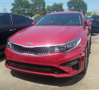 Kia Optima 2019 xếp hàng tại kho, chờ ngày ra mắt Kia Optima 2019 xếp hàng tại kho