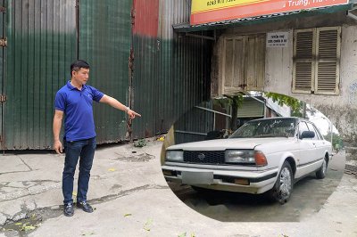 Đắng lòng ông chủ gara bị khách “bỏ rơi” chiếc Nissan cũ quay lại bắt đền 100 triệu 3 Đắng lòng ông chủ gara bị khách “bỏ rơi” chiếc Nissan cũ quay lại bắt đền 100 triệu 3aa