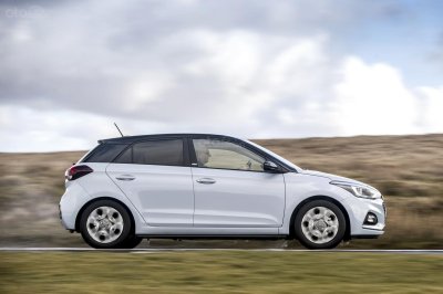 Biến thể đặc biệt Hyundai i10 và i20 PLAY trang bị đầy đủ Biến thể đặc biệt Hyundai i10 và i20 PLAY trang bị đầy đủ