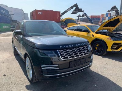 Range Rover Autobiography LWB 2018 thuộc sở hữu của đại gia Long An Range Rover Autobiography LWB 2018