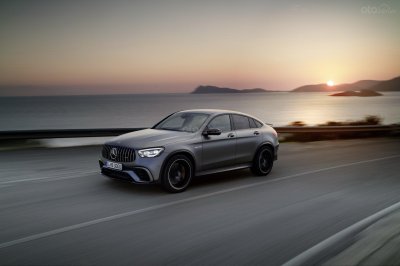 Mercedes-AMG GLC 63 Coupe đầu xe