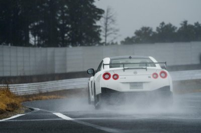 Nissan GT-R Nismo 2020 nâng cấp nhẹ nhưng hiệu quả hơn 4 Nissan GT-R Nismo 2020 nâng cấp nhẹ nhưng hiệu quả hơn 5