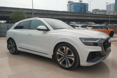 Chiếc Audi Q8 đầu tiên vừa về Việt Nam có gì đặc biệt? a1 3 Chiếc Audi Q8 đầu tiên vừa về Việt Nam có gì đặc biệt? a1sdfg
