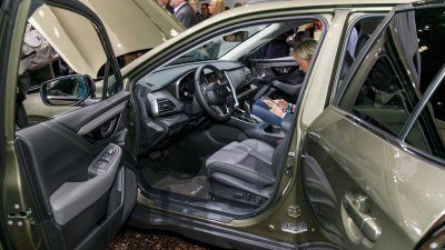 Một số hình ảnh của Subaru Outback 2020 tại New York 2019 - Ảnh 7 Một số hình ảnh của Subaru Outback 2020 tại New York 2019 - Ảnh 7.