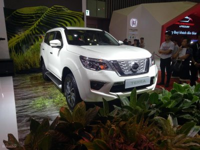 Giá lăn bánh xe Nissan Terra 2019, giảm sâu để cạnh tranh với Toyota Forutner 2 Giá lăn bánh xe Nissan Terra 2019, giảm sâu để cạnh tranh với Toyota Forutner a2