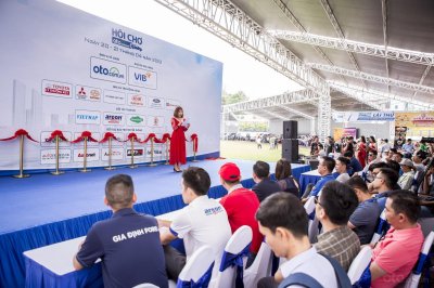 Hội chợ Oto.com.vn chính thức khai mạc ngày 20/04/2019 - Ảnh 1 Hội chợ Oto.com.vn chính thức khai mạc ngày 20/04/2019 - Ảnh a1