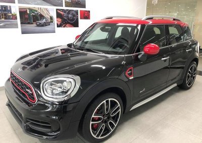 MINI John Cooper Works Countryman ALL4 đã về đại lý tại Sài Gòn, giá 2,699 tỉ đồng 9 MINI John Cooper Works Countryman ALL4 đã về đại lý tại Sài Gòn, giá 2,699 tỉ đồng9a