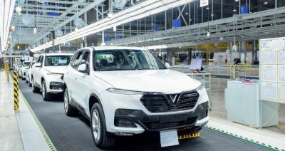 Option xe VinFast phải lắp đặt theo gói Option xe VinFast phải lắp đặt theo gói...