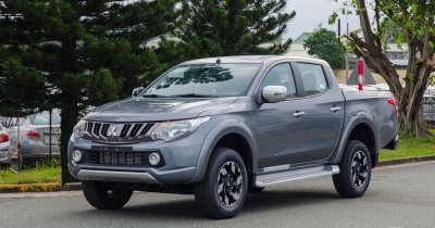 Bản tải 600 triệu đồng tốt nhất a3 Mitsubishi Triton 4x2 MT bản màu ghi 2019