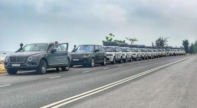 Đoàn xe của Trung Nguyên trong Hành trình từ trái tim Đoàn xe của Trung Nguyên trong Hành trình từ trái tim...