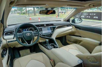 Giá lăn bánh xe Toyota Camry 2019 vẫn cao nhất phân khúc sedan hạng D 2 Giá lăn bánh xe Toyota Camry 2019 vẫn cao nhất phân khúc sedan hạng D a2