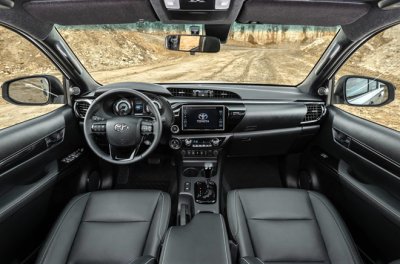 Toyota Hilux 2019 có phiên bản đặc biệt mới a4 Nội thất xe Toyota Hilux 2019 bản đặc biệt