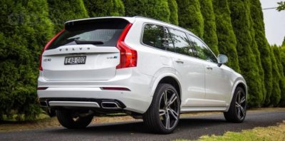 Volvo XC90 2019 đuôi xe