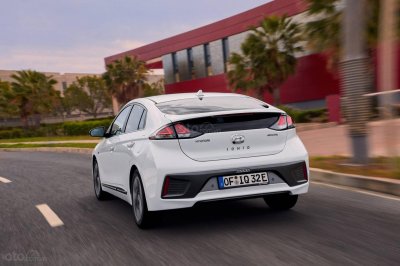 Hyundai Ioniq 2020 tăng cường sức mạnh Hyundai Ioniq 2020 tăng cường sức mạnh