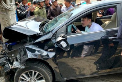 Tài xế nghi ngáo đá gây tai nạn liên hoàn ở Đà Lạt Tài xế nghi ngáo đá gây tai nạn liên hoàn