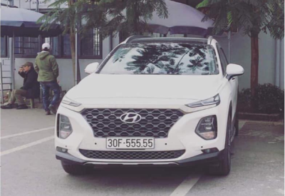 Hyundai Santa Fe - Dòng xe giúp nhiều người đổi đời nhờ "có duyên" với biển số siêu đẹp 3 Hyundai Santa Fe - Dòng xe giúp nhiều người đổi đời nhờ "có duyên" với biển số siêu đẹp a3