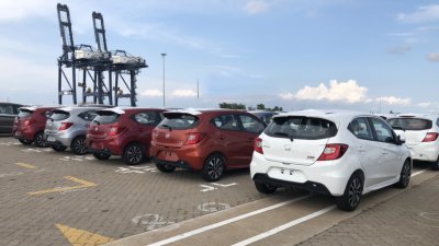 Honda Brio 2019 tràn ngập cảng Việt Nam, chờ ngày ra mắt 1 Honda Brio 2019 tràn ngập cảng Việt Nam, chờ ngày ra mắt a1