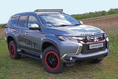 Lộ diện Mitsubishi Pajero Sport bản cực chất mới a1 Lộ diện Mitsubishi Pajero Sport bản cực chất mới a1.