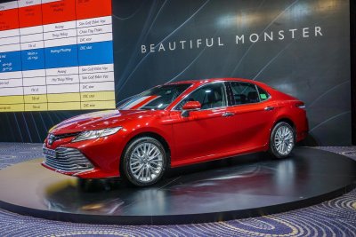 Toyota Camry 2019 sở hữu bộ khung gầm mới Toyota Camry 2019 sở hữu bộ khung gầm mới .
