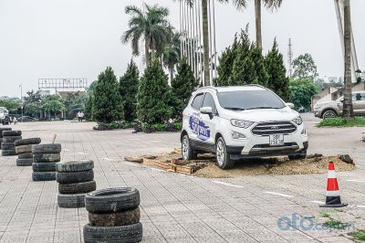Ford SUV Drive - chương trình trải nghiệm cho khách hàng 1 Ford SUV Drive - chương trình trải nghiệm cho khách hàng 1.
