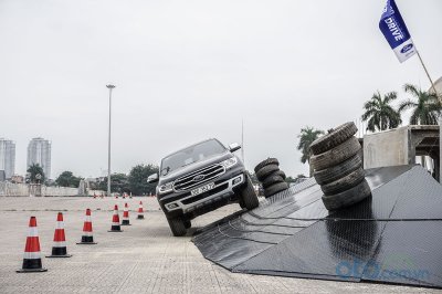 Ford SUV Drive - chương trình trải nghiệm cho khách hàng 2 Ford SUV Drive - chương trình trải nghiệm cho khách hàng 2.