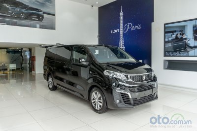 Peugeot Traveller Luxury tại đại lý Peugeot Traveller Luxury tại đại lý.