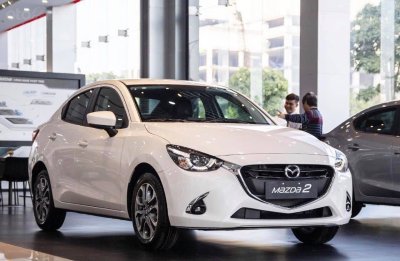 Ô tô nhập khẩu tại Việt Nam a3 Mazda 2 bao gồm 8 phiên bản, giá niêm yết từ 509-607 triệu đồng